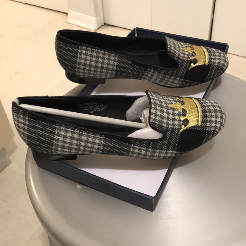 DEESIGNS by DEE OCLEPPO Crown plaid LOAFERS Size 7M. New in box. - Picture 7 of 10